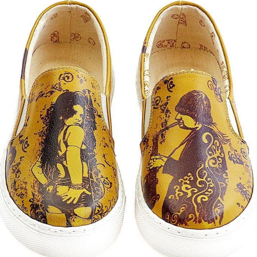 Goby Attractive Girl Slip on Sneakers